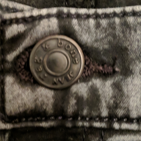 Rag and Bone jeans Aritzia. Rare. New condition. - Picture 5 of 6